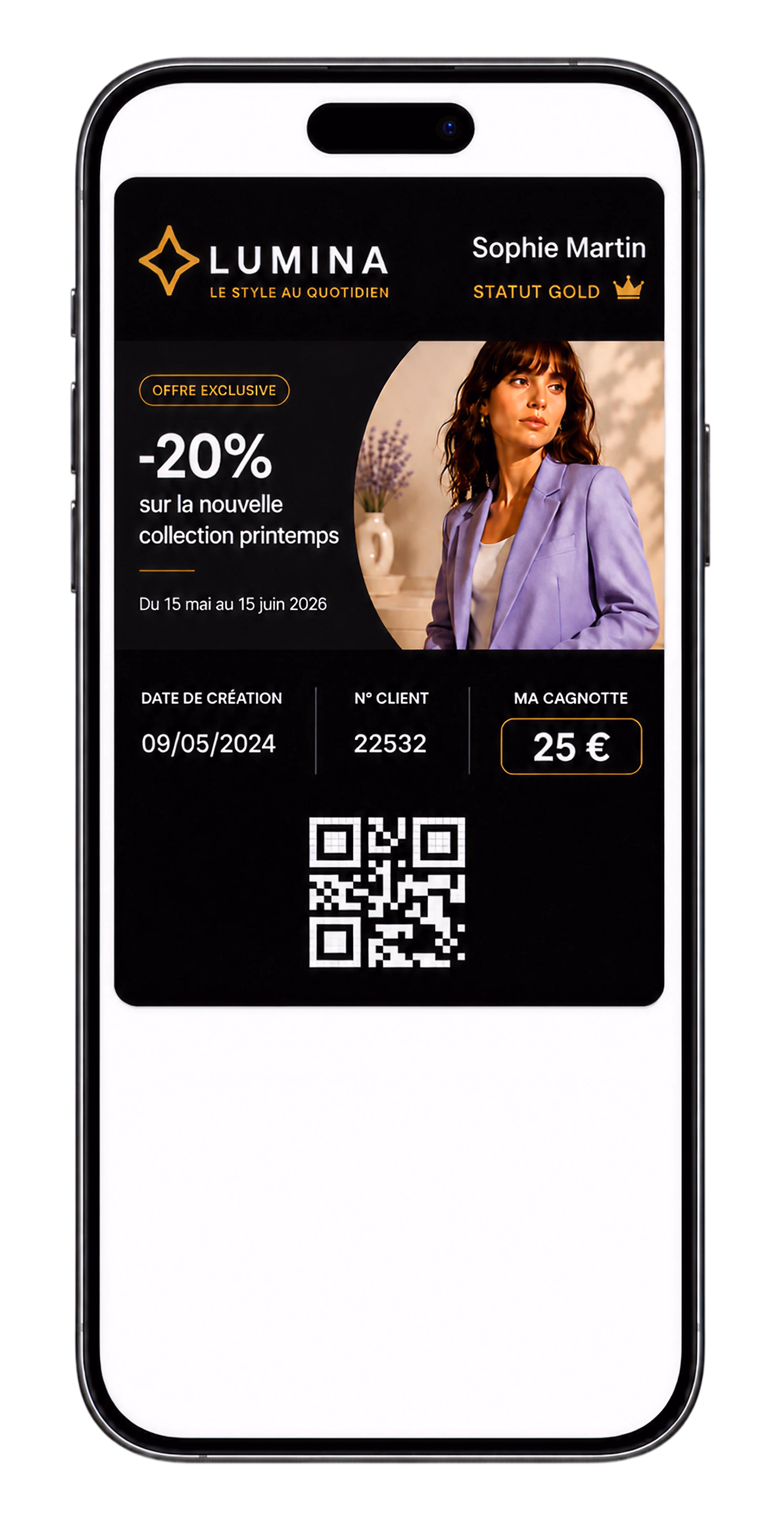 iPhone affichant une carte de fidélité retail dans Apple Wallet